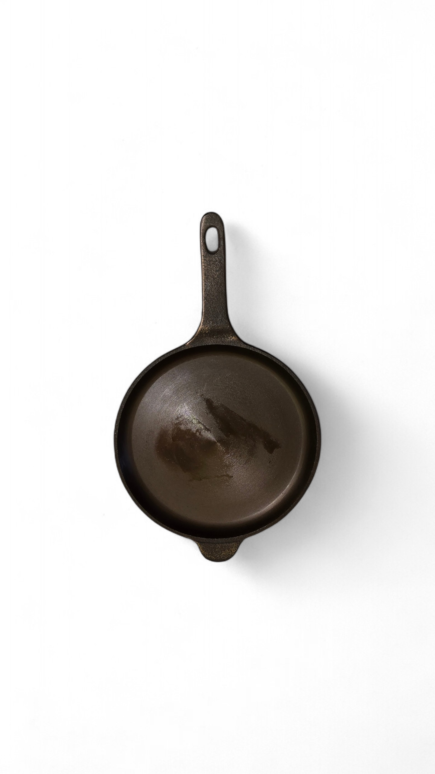 Cast Iron Shallow Pan 8" – Heavy Duty Skillet